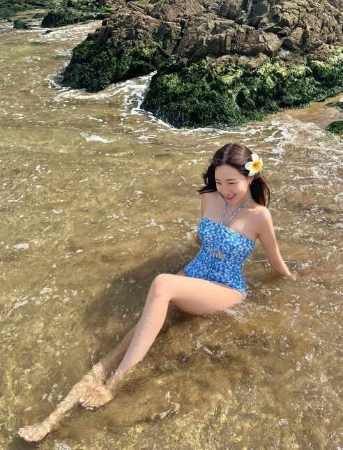 错关女牢房里的男囚